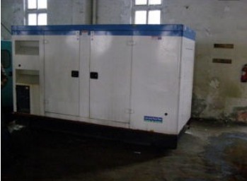 繁峙康明斯150kw大型柴油二手发电机组 繁峙康明斯150kw大型柴油二手发电机组